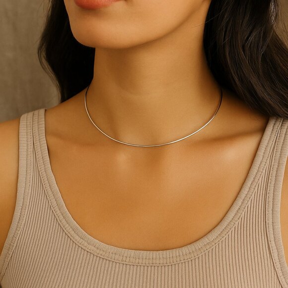 Minimalist Sterling Silver Choker Necklace – Handmade .925 Wire Silver Collar - Picture 5 of 6